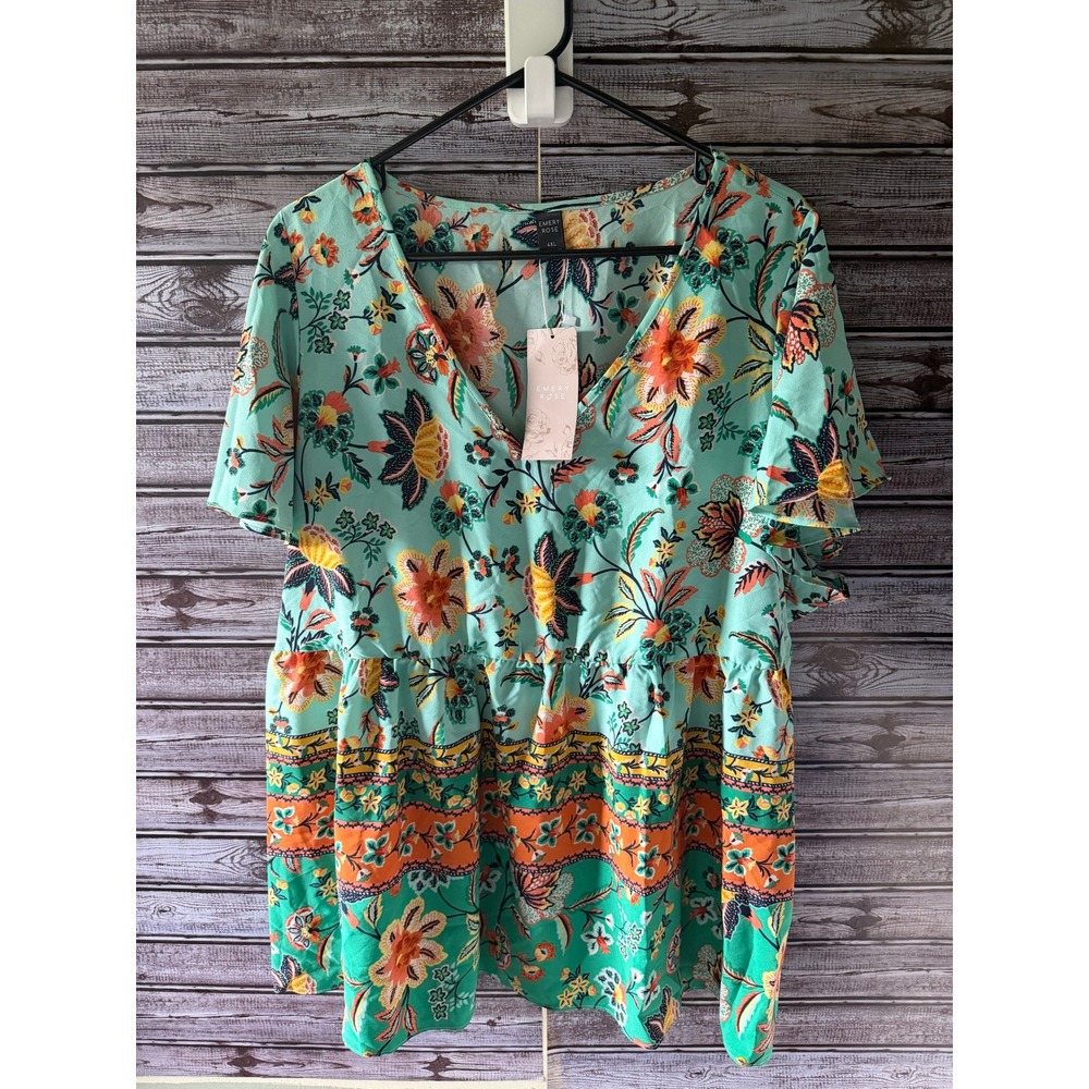 Emery Rose Women's Short-Sleeved Top Size 4XL Green Floral V-Neck Peplum NWT